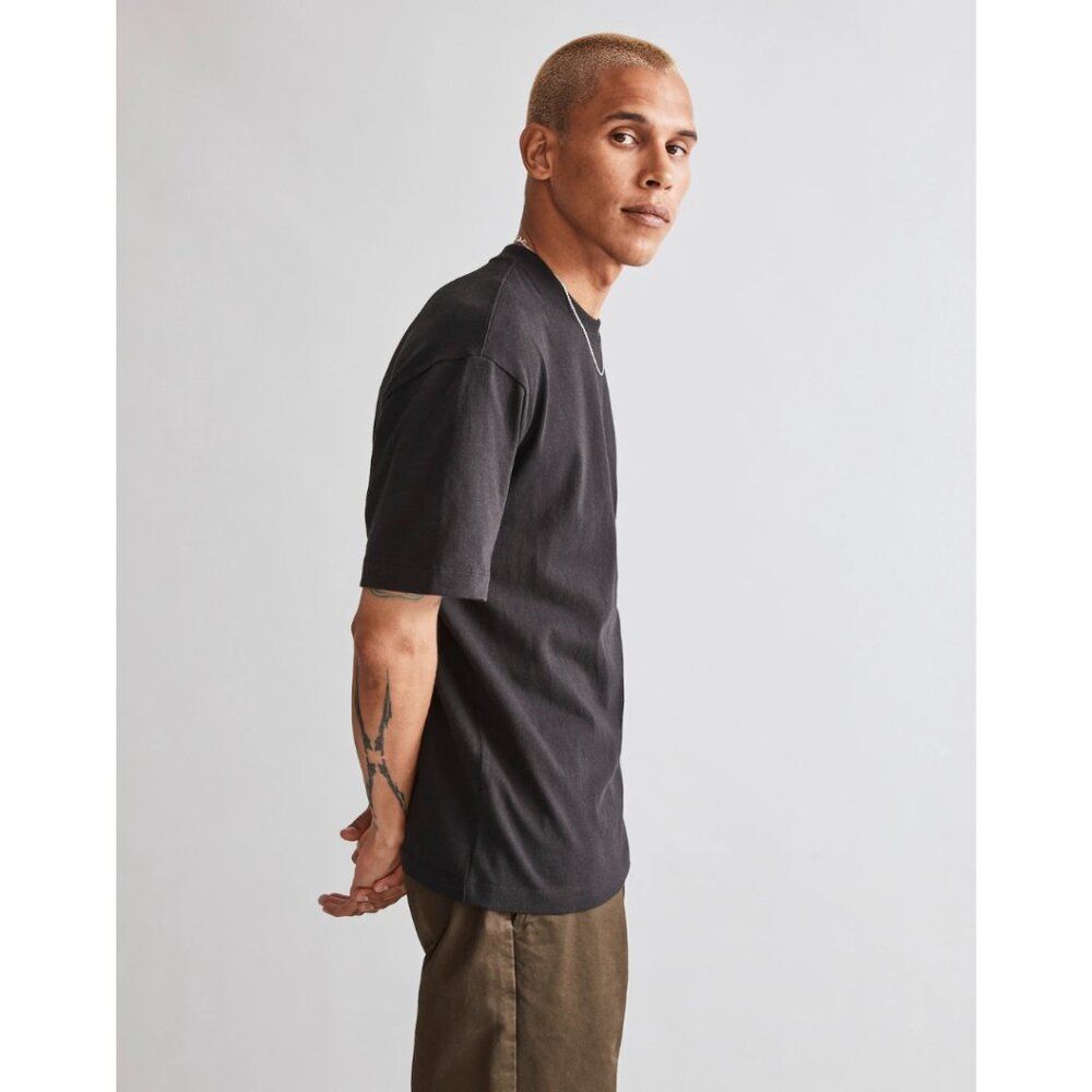 Madewell Men's Relaxed Tee True Black NWOT Size Small Neutral Classic Capsule